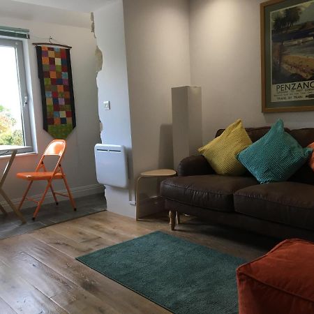 The Wrens Annexe - Stylish Self-Contained 2-Bed Annexe Penzance Exterior photo